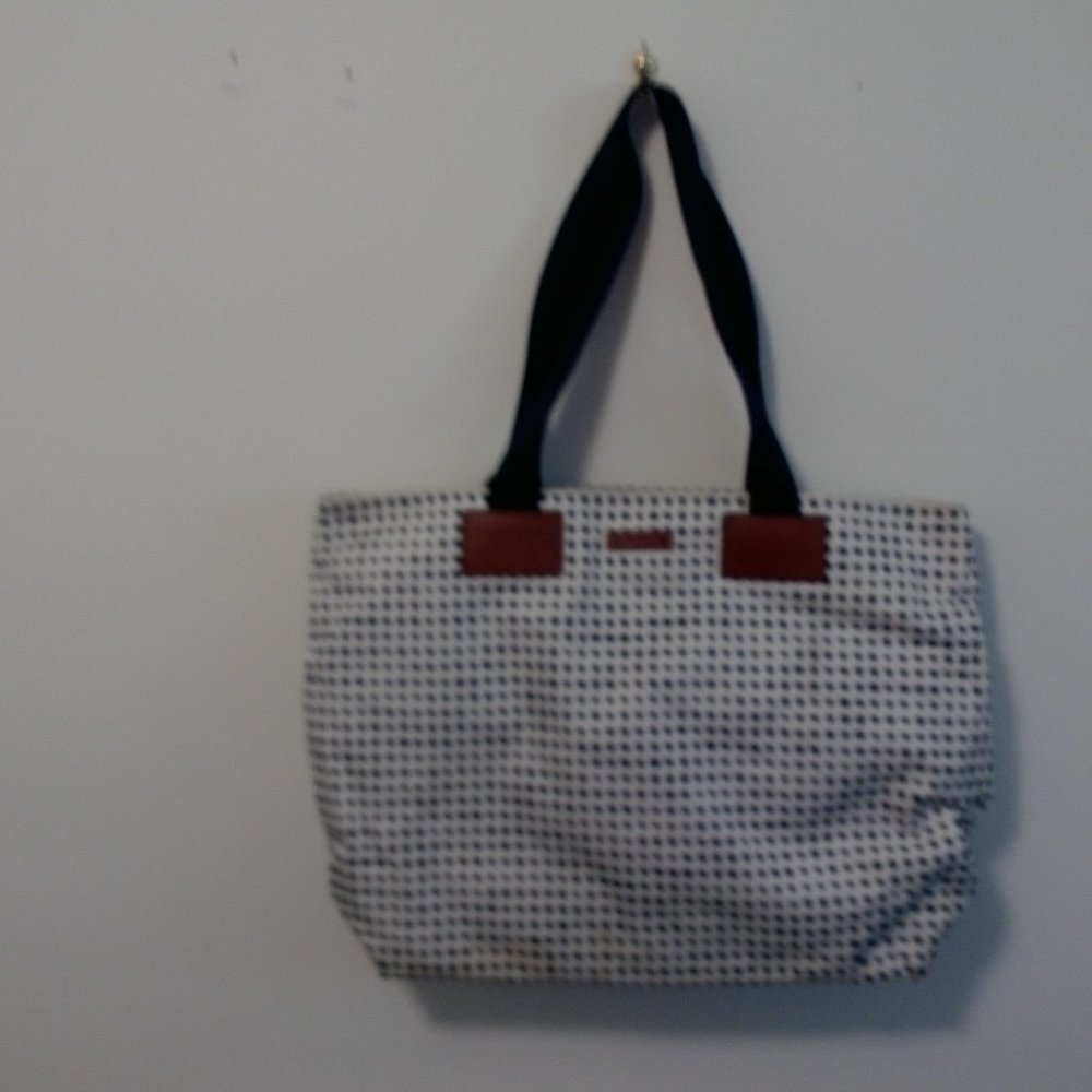 Fossil tote with lock and key!  NWOT